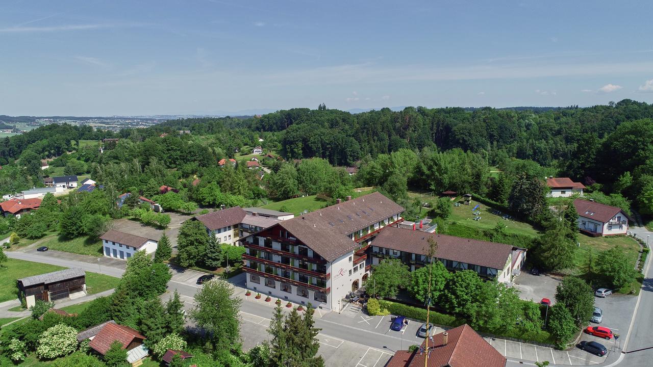 Wellnesshotel Zum Koch Ortenburg Εξωτερικό φωτογραφία